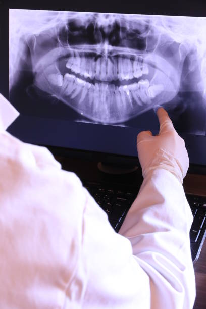 Emergency Gum Pain Relief in MA